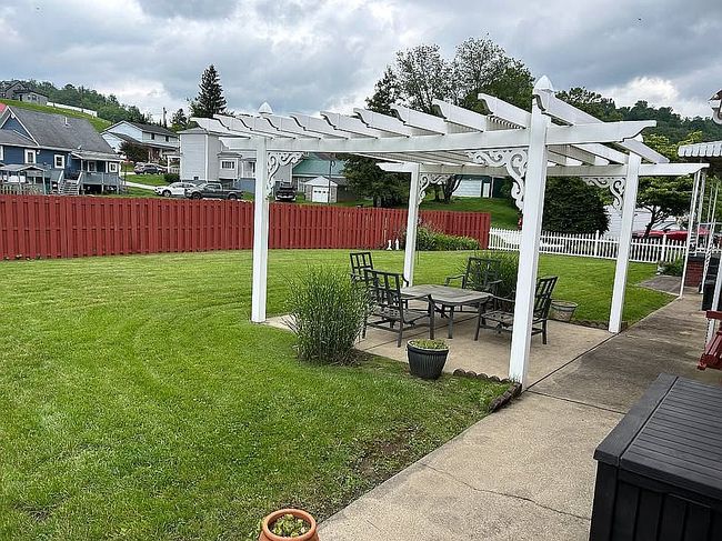 Photo of 109 Wagner Ave, Bellaire, OH