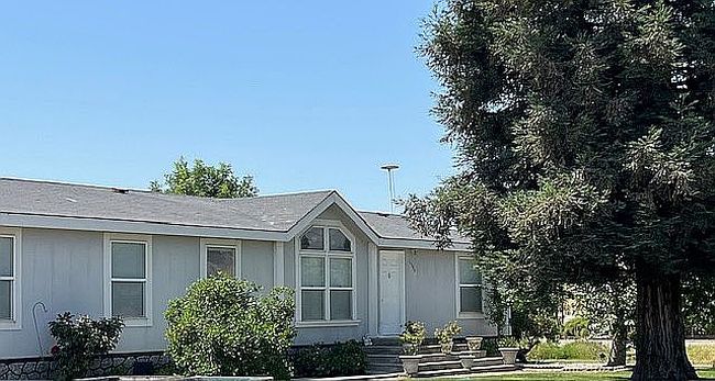 Photo of 12 3/4 Ave, Hanford, CA