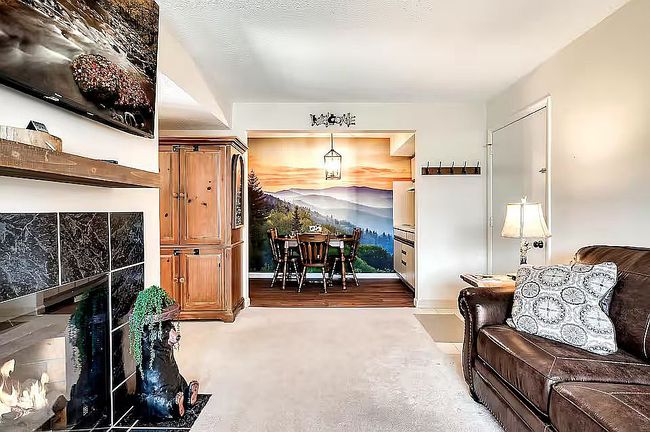 Image of 685 River Rd #209