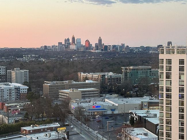 Photo of 3325 Piedmont Rd Ne Unit 2206, Atlanta, GA