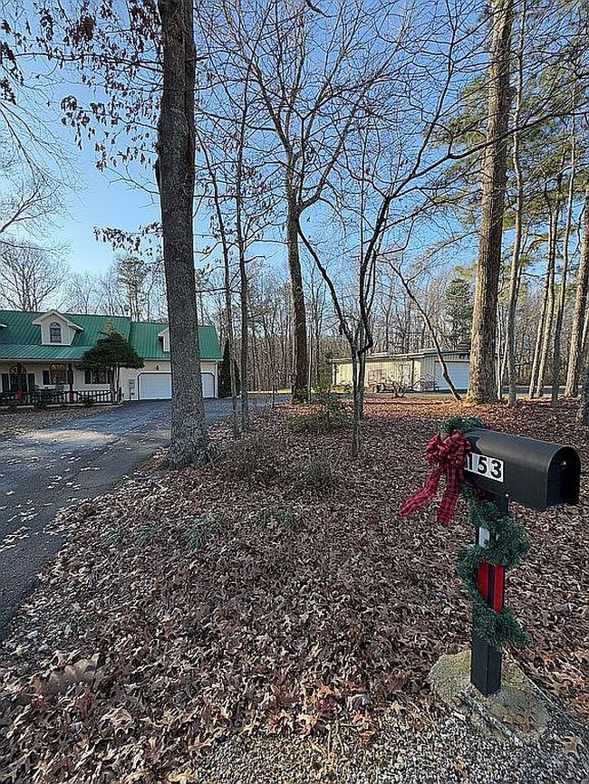 Image of 153 Forest Dr