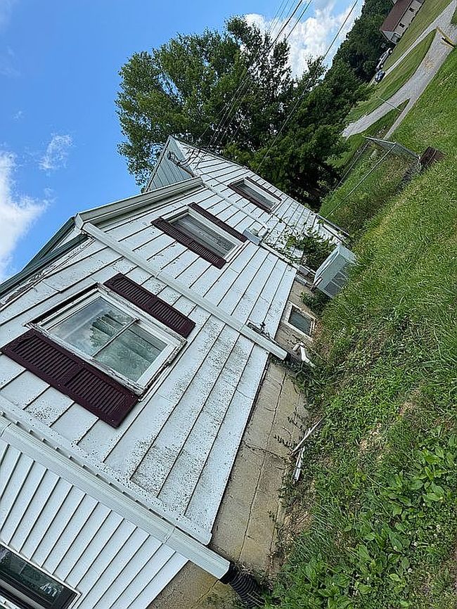 Photo of 10145 W 50 N, Columbus, IN