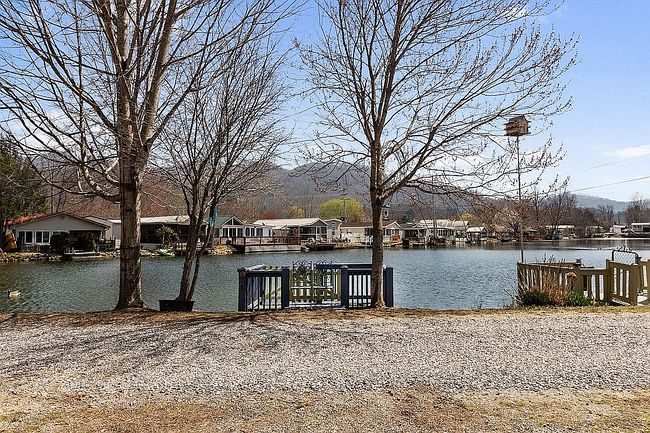 Image of 143 Mallard Loop