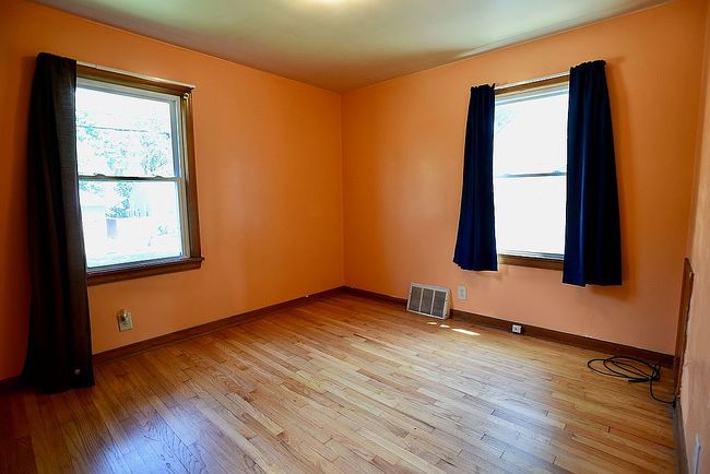 Photo of 1892 Malasia Rd, Akron, OH