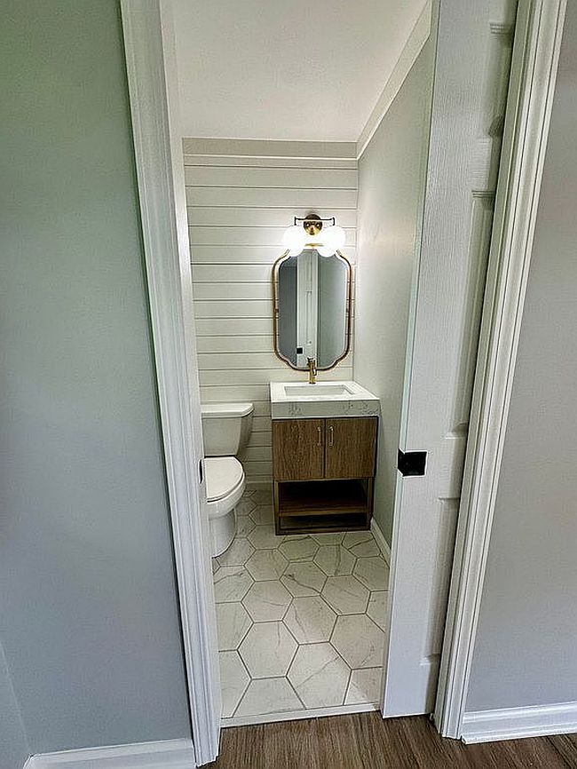 Additional photo 1 of property located at 409 Inman St