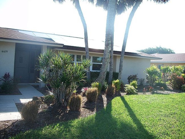 Image of 4419 Lakewood Blvd