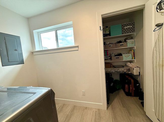 Photo of 1407 E 380 S