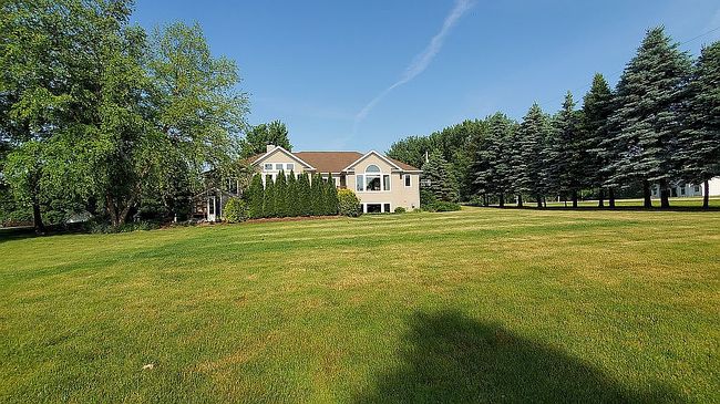 Photo of 5011 Skare Ct N, Rochelle, IL