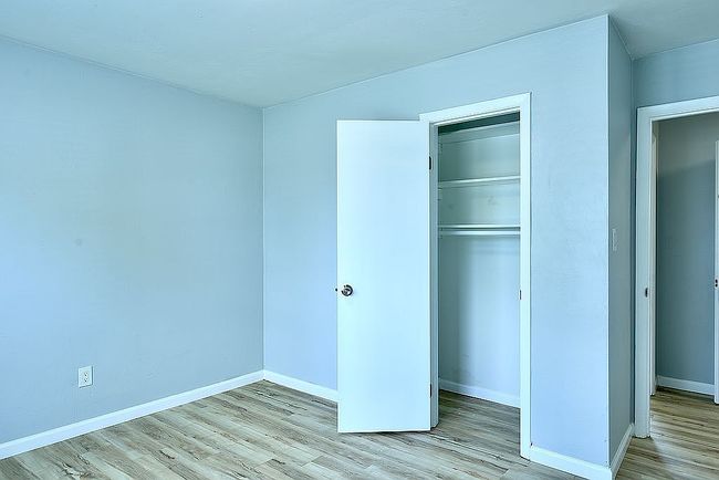 Additional photo 2 of property located at 30 Westbriar Dr