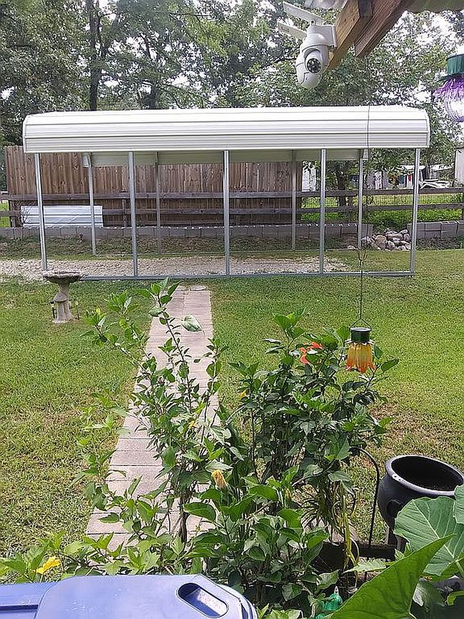 Photo of 71 S Lakeside Dr, Huntsville, TX
