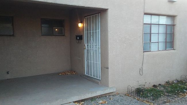 Photo of 805 Louisiana Blvd Se, Albuquerque, NM