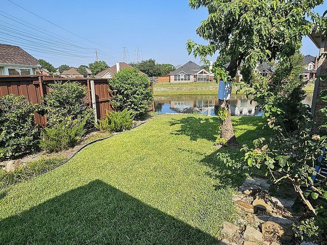 Image of 2621 Waterford Way