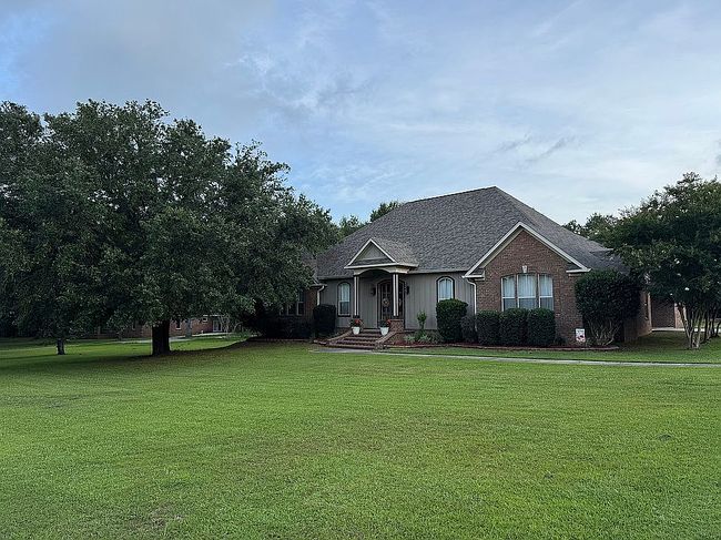 Photo of 15071 Timber Ridge Dr, Loxley, AL