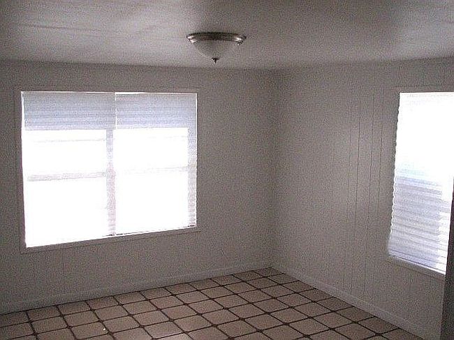 Photo of 802 S California St, Harlingen, TX