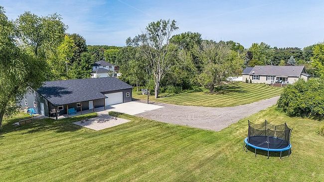 Image of 11901 Scott Rd