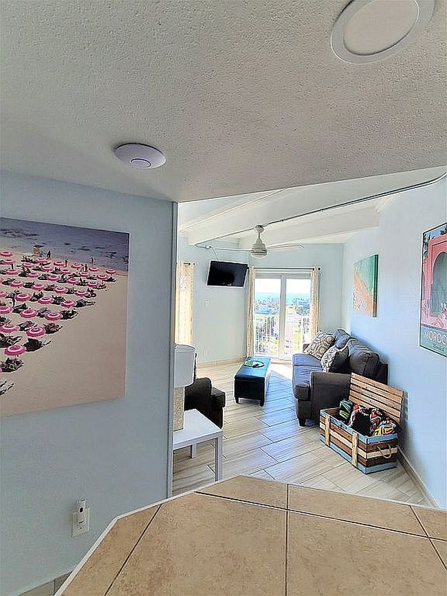 Preview of property located at 2000 Gulf Blvd #708