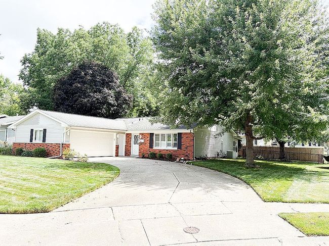 Photo of 266 Stutely Ln, Springfield, IL