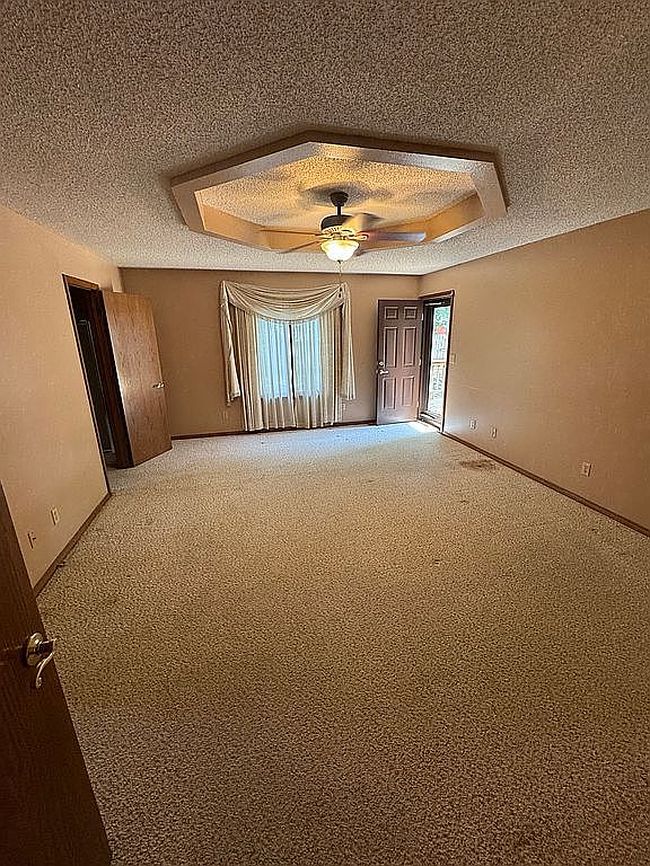 Photo of 3609 Poplar Dr, Joplin, MO