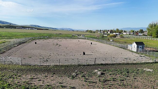 Photo of 74 Hunter Rd, Montpelier, ID