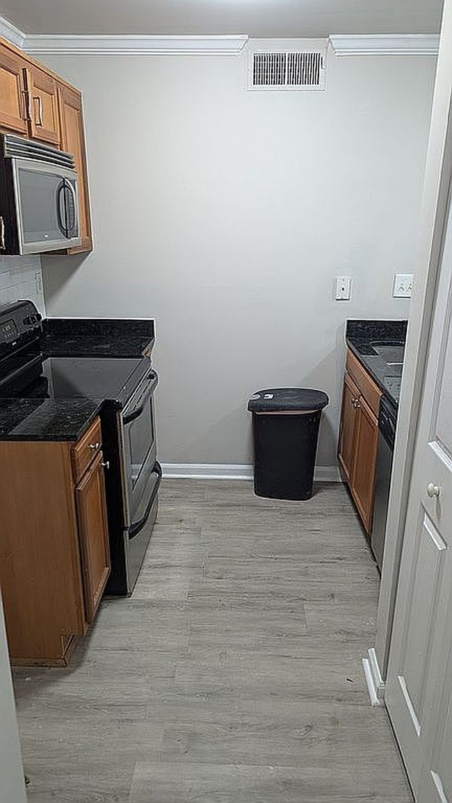 Photo of 1041 State St Nw Apt 10, Atlanta, GA
