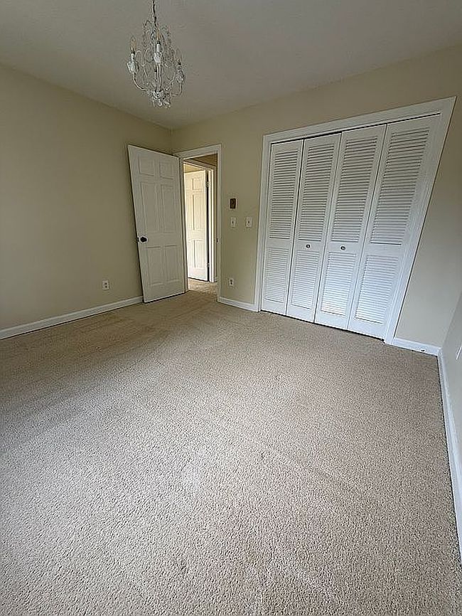 Photo of 18625 White Oak Dr, Rawlings, MD