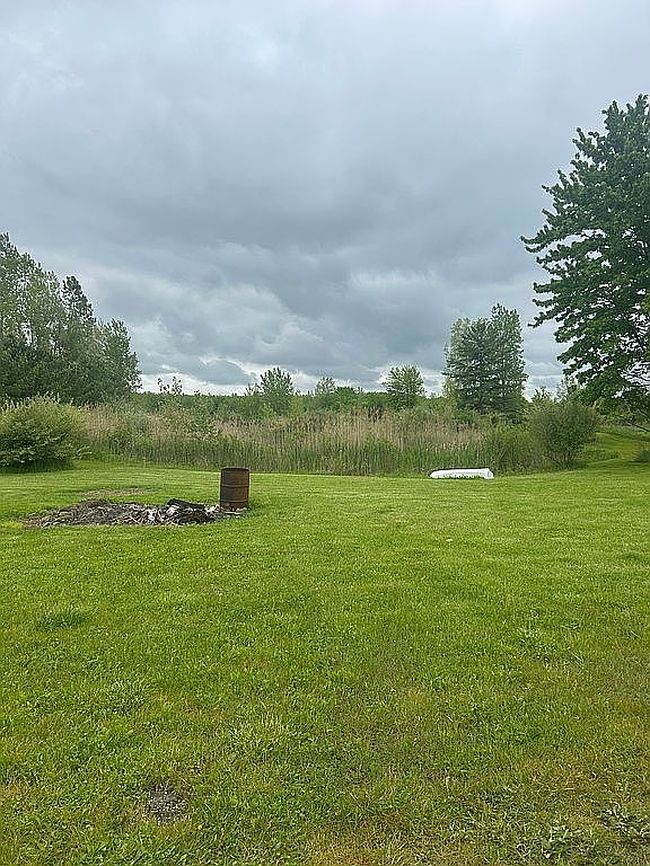 Image of 7685 Card Rd