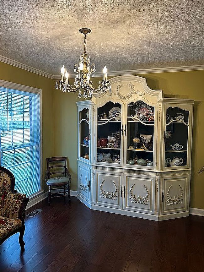 Image of 10 Broadfield Mnr