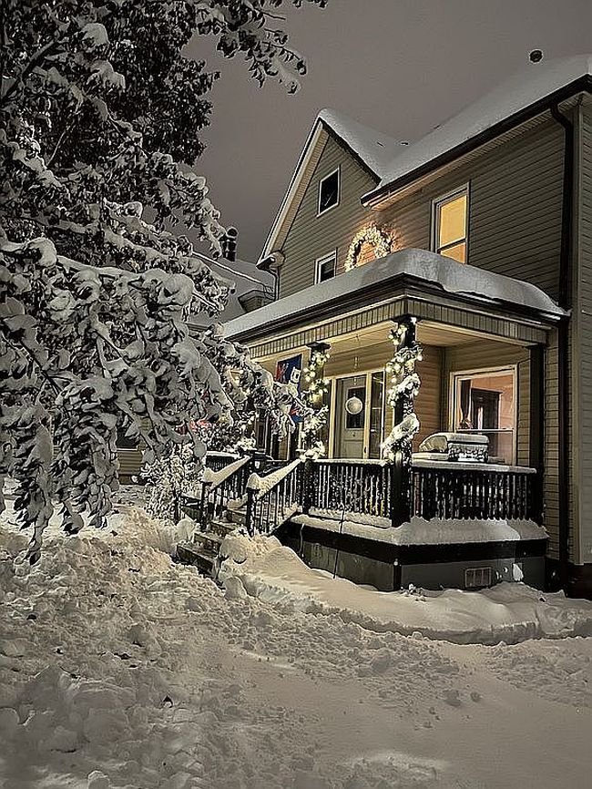 Photo of 122 Weeks St, Jamestown, NY