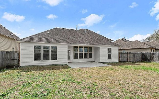 Image of 13015 Roundlake Dr