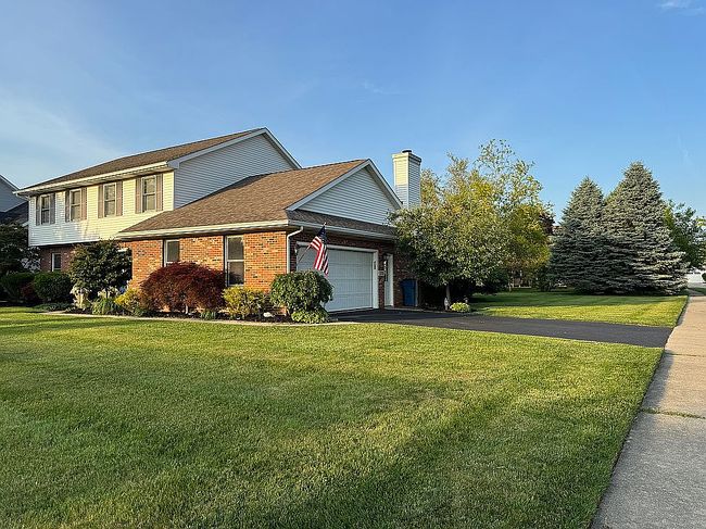 Photo of 424 Harvest Ct, Waterville, OH