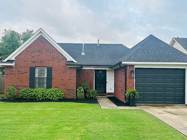 Image of 763 Long Leaf Dr