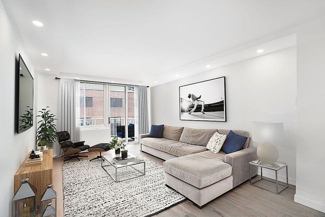 Photo of 220 E 65th St Apt 12F, New York, NY