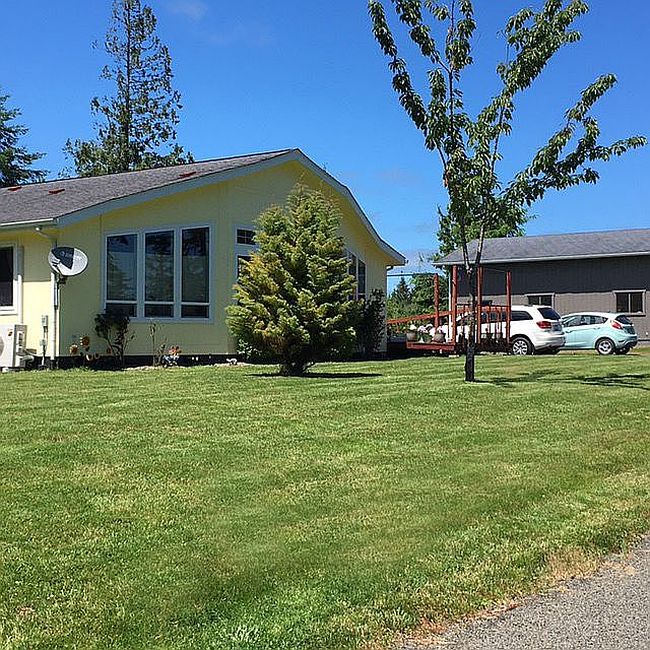 Image of 2900 Mallis Landing Rd