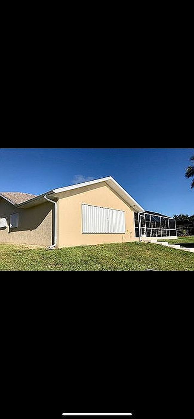 Image of 1117 Se 20th Ct