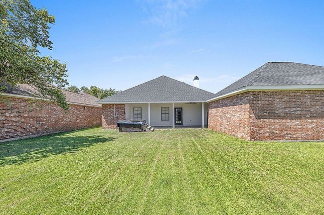 Additional photo 1 of property located at 2101 La Cache Dr