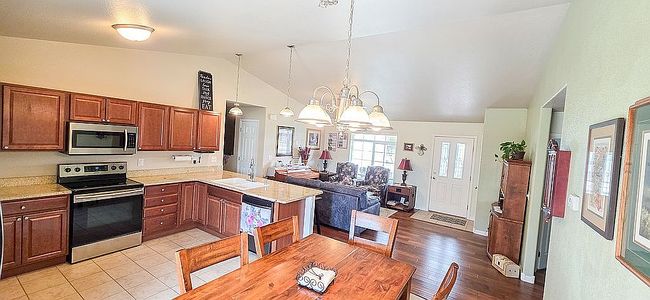 Photo of 2120 Lakota Trl, Bar Nunn, WY