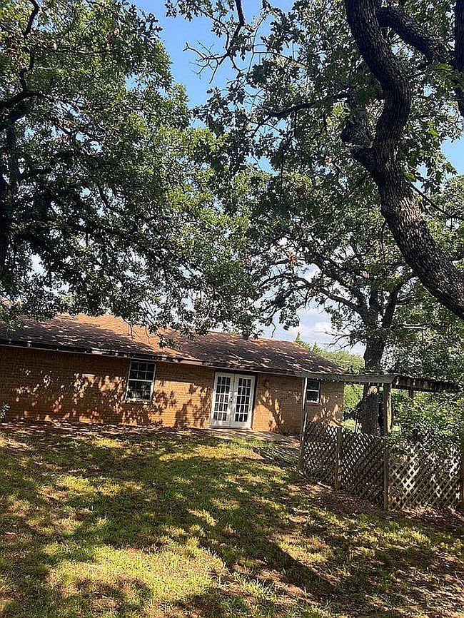 Photo of 6424 West Dr, Guthrie, OK