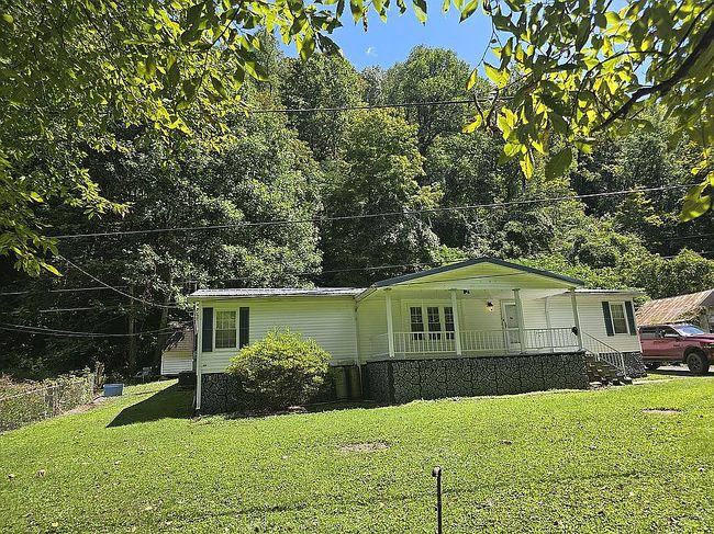 Photo of 317 Upper Dr