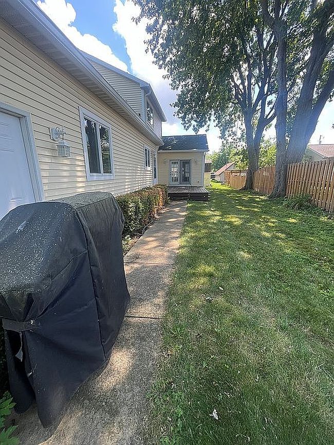 Photo of 2970 N Swift Dr, Port Clinton, OH