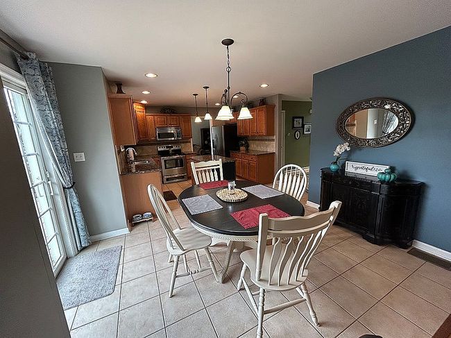 Photo of 200 Windsor Way, Roaring Brook Twp, PA