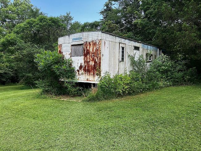 Image of 699 Highland Rd
