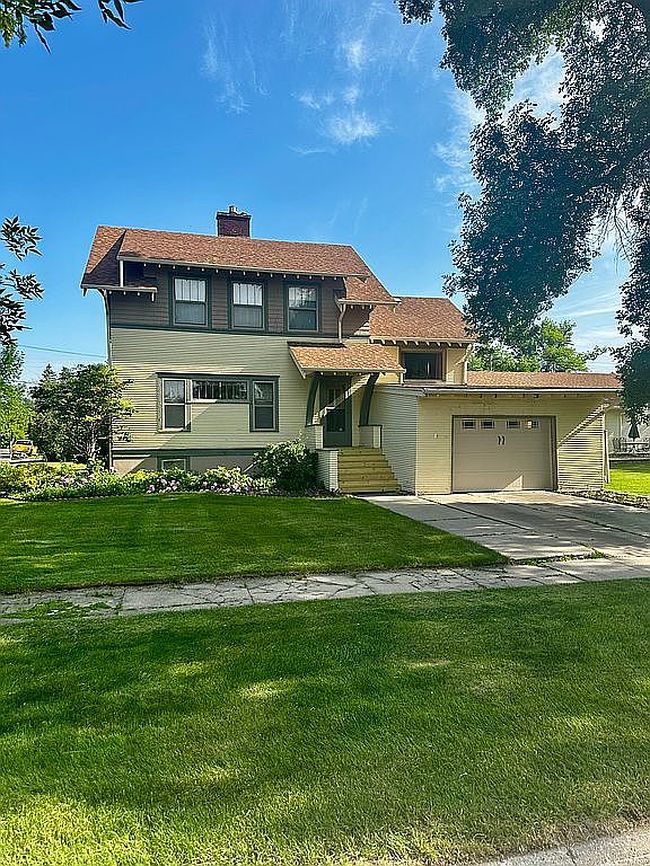 Image of 404 2nd Ave Ne