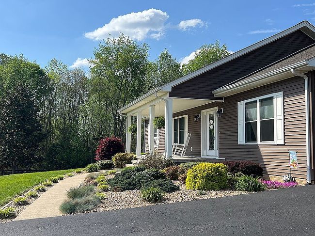 Image of 702 Cedar Hill Rd