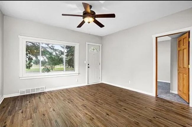 Additional photo 2 of property located at 1506 11th Ave Nw