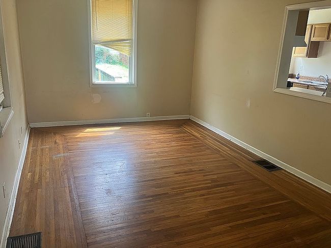 Photo of 1753 Courtland Ave