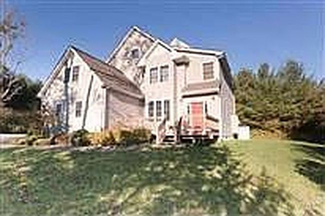 Additional photo of property located at 4 Willeys Swamp Ct