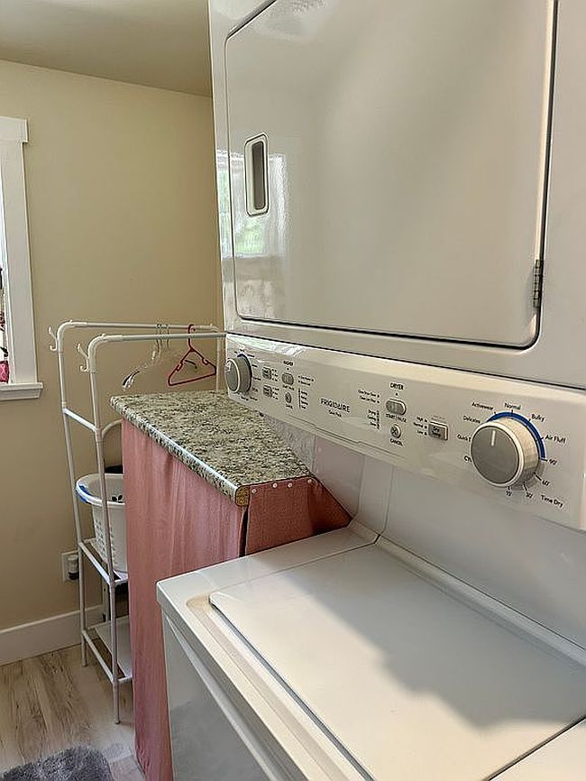 Image of 48 Little Pacific Dr