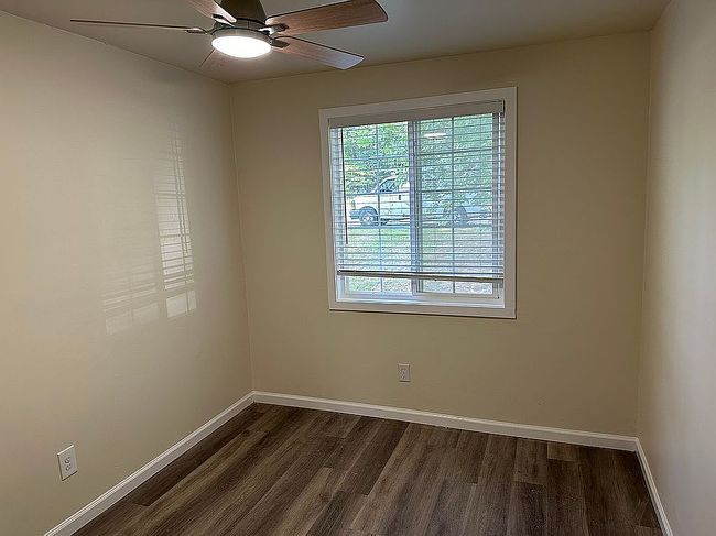Image of 233 Peyton Pl Sw