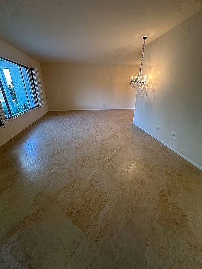 Additional photo 1 of property located at 1500 E Julie Dr