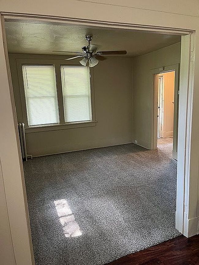 Photo of 21 Kline Ave, North Versailles, PA